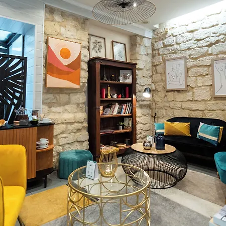 Hotel Lilas Blanc Paris